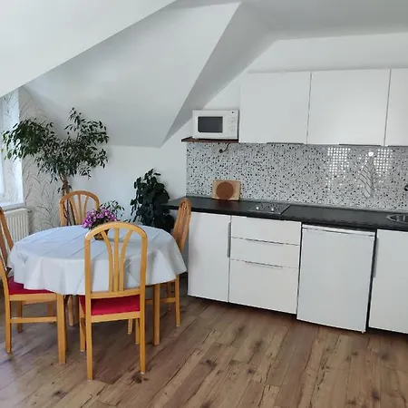 Apartman Fadora *