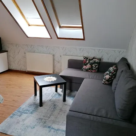Fadora Apartman *