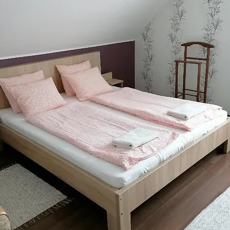 Fadora Apartman
